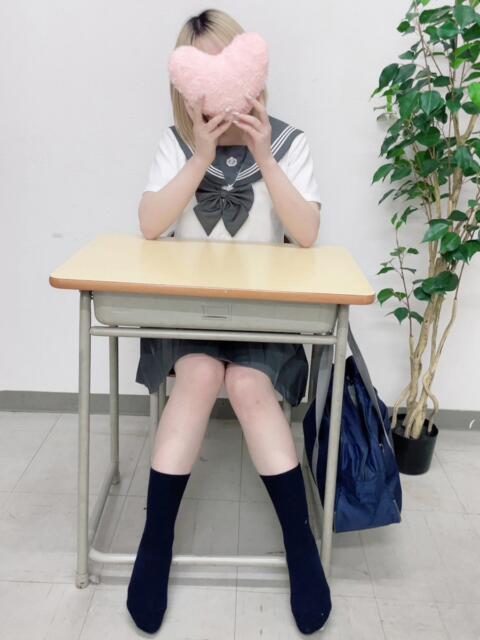 すず 新潟デリヘル倶楽部（学園系デリヘル）