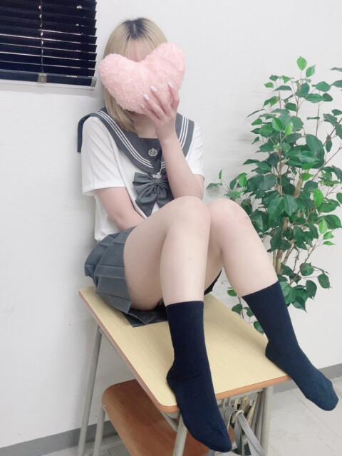 すず 新潟デリヘル倶楽部（学園系デリヘル）