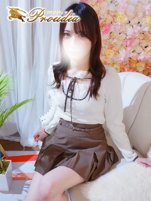 ☆ひびき☆ ◆プラウディア◆AAA級素人娘在籍店（デリヘル）