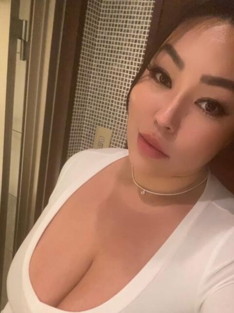 アリサ ハンドリング　亀頭責め専門店（風俗エステ）