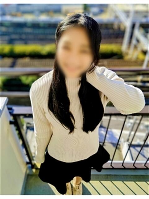 りさ(十三) ギン妻パラダイス梅田店（人妻ホテヘル＆デリヘル）