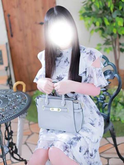 新人りりか 奥様メモリアル（デリヘル）