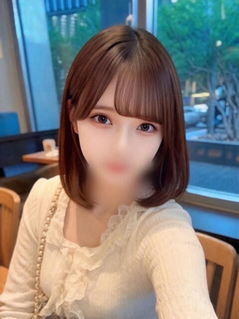 奏多みなみ ウルトラロイヤル(デリヘル)