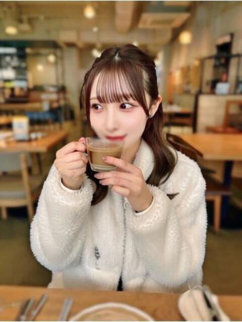 更科さな ウルトラロイヤル（デリヘル）