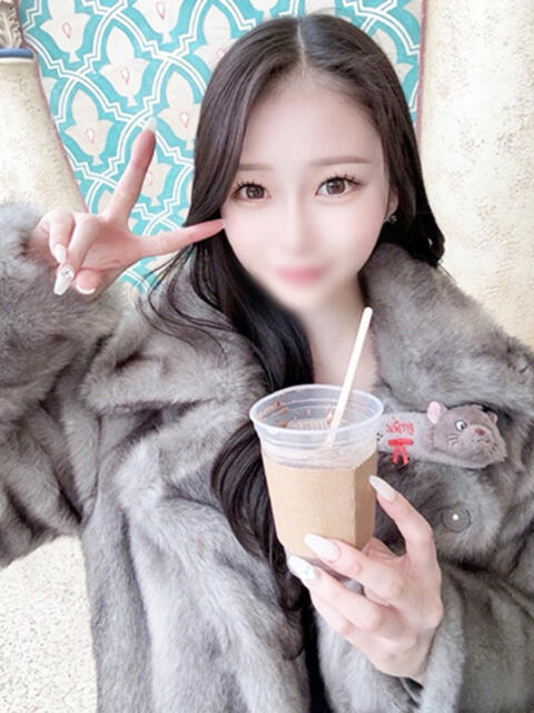 藤原しずか ウルトラロイヤル（デリヘル）