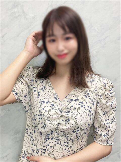 かな 渋谷くいーんず（素人専門ホテヘル＆デリヘル）