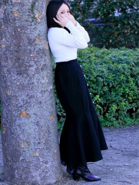 ひとみ CELEB FACE FUKUOKA（人妻デリヘル）