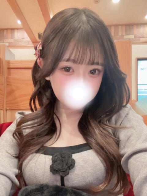 莉々(りり） デザインヴィオラ東京（清楚系素人専門☆高級デリヘル）