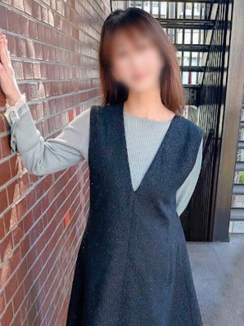 まどか 渋谷 風俗 奥様発情の会（素人人妻夜這いイメクラ）