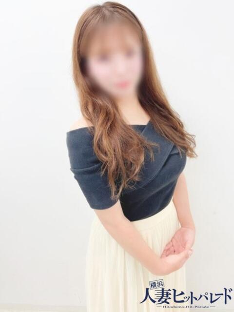 まなみ 横浜人妻ヒットパレード（シンデレラグループ）（人妻系デリヘル）