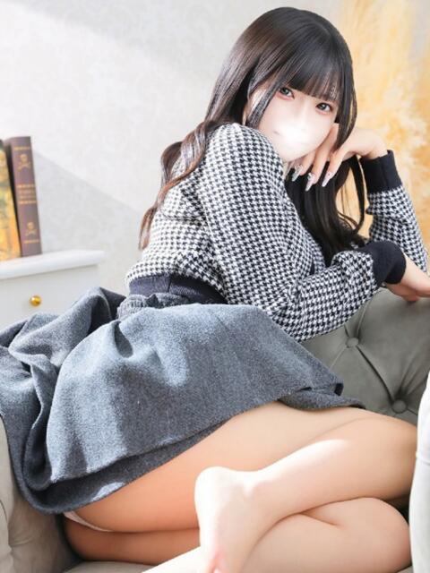 きい★小柄で幼い清楚ロリJD★ Chloe錦糸町店 S級素人清楚系デリヘル（デリヘル）