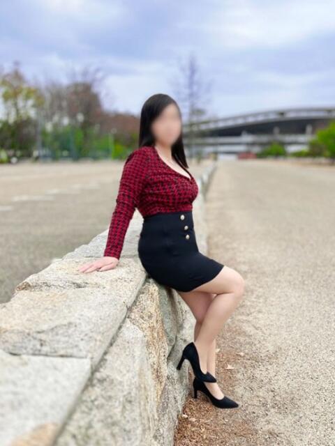 川口莉子 こあくまな人妻・熟女たち岡山店（KOAKUMAグループ）（人妻・熟女デリヘル）