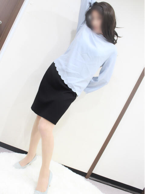 りりか 性腺熟女100％鶯谷（デリヘル市場）（デリヘル）