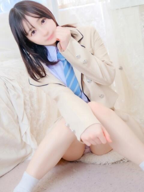 ちはや E+アイドルスクール（デリヘル）