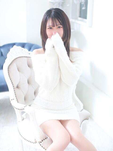 ゆり クラブ バレンタイン大阪（素人美女専門デリヘル）