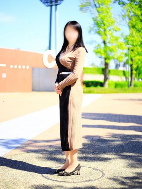 嶋崎 ちはる こあくまな人妻・熟女たち岡山店（KOAKUMAグループ）（人妻・熟女デリヘル）