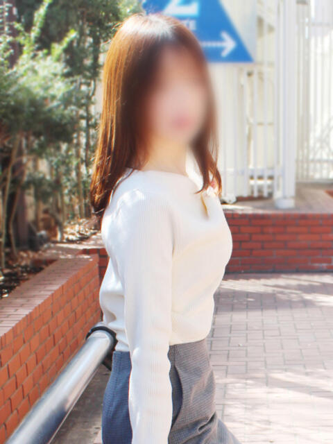 あやめ 完熟ばなな 横浜（人妻熟女デリヘル）