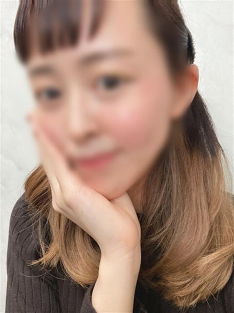 まこと 渋谷くいーんず（素人専門ホテヘル＆デリヘル）