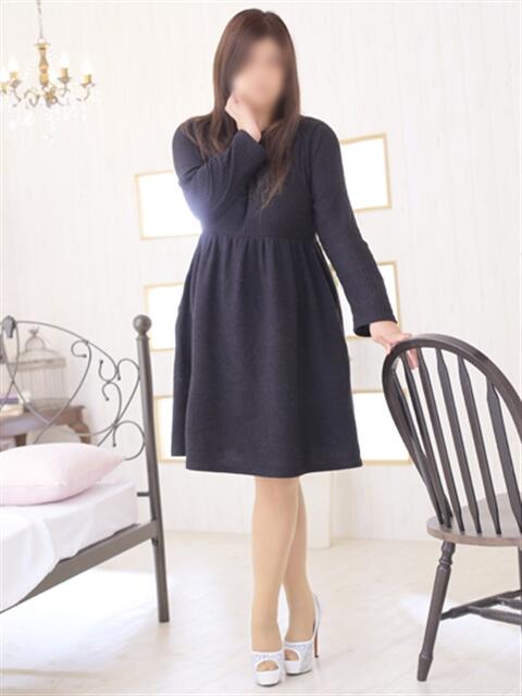 奈々美巨乳で挟まれて♬ 佐世保奥様倶楽部淫ら妻（人妻デリヘル）