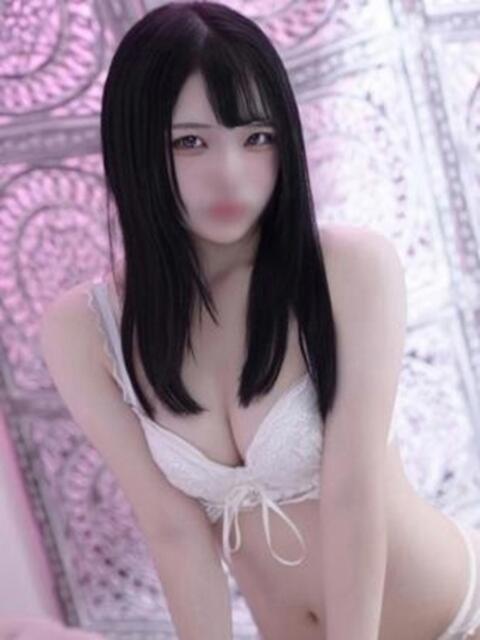 ひなの 隙のあるエステ（風俗エステ）