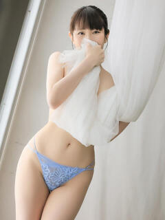 Yui ワンカラット～人妻の輝き～（錦/デリヘル）