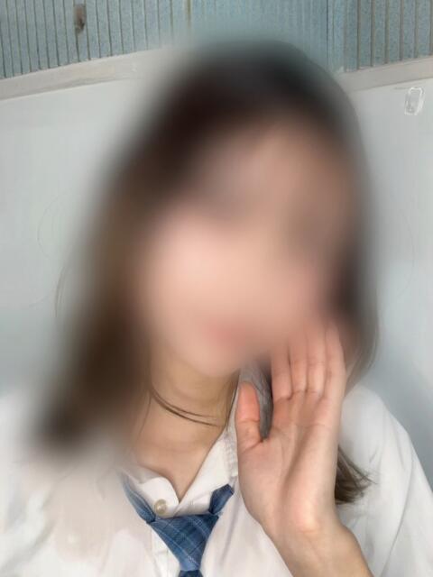 れいな ビデオdeはんど 横浜校（店舗型手コキ）