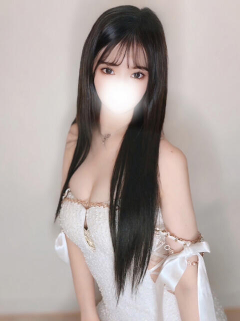 白石りさ ELTERAS TOKYO - エルテラス -（【非風俗】メンズエステ）