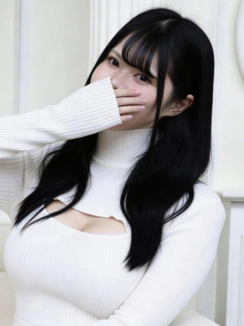 初美-Hatumi メルビス&アトリアーナ(デリヘル)