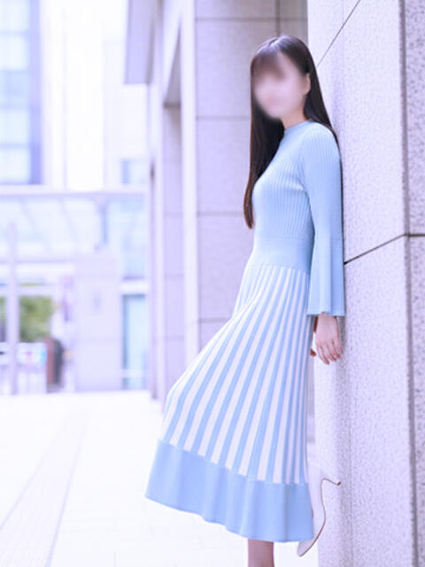 あやな ミセスラウンジ東京（人妻系デリヘル）