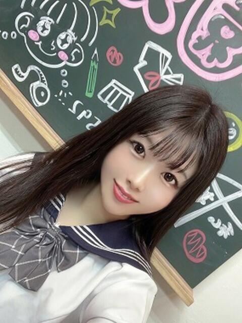 あやか(絶対に好きになる) 学園天国（ファッションヘルス）