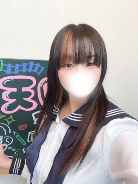 りつ(いたずら大好きロリ) 学園天国（ファッションヘルス）