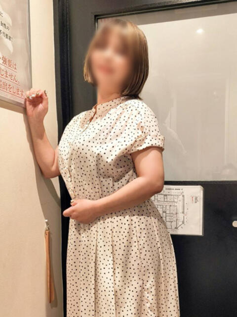 ゆあ PLATINA R-30（人妻ファッションヘルス）