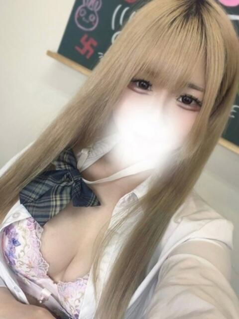 らぶ(18歳の絶対領域) 学園天国（ファッションヘルス）