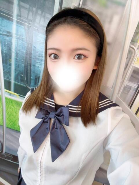 ひらり(乙女心満開の娘) 学園天国（ファッションヘルス）