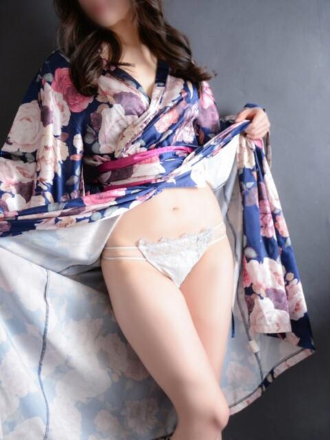 すいれん 三つ乱本館（ファッションヘルス）