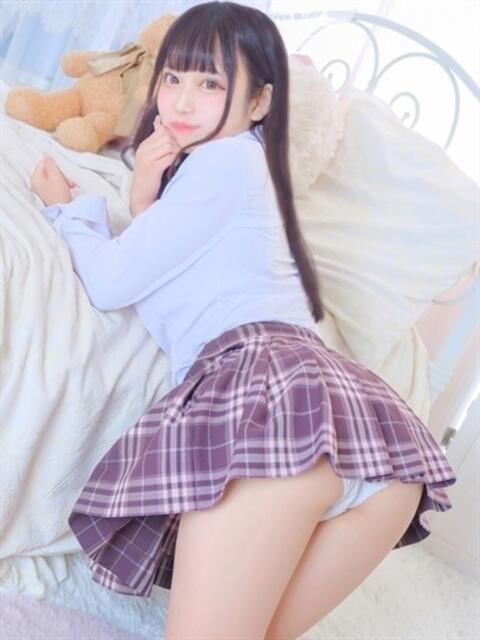 ゆあ E+アイドルスクール新宿・歌舞伎町店（デリヘル）