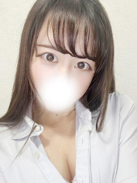 雲母めぐ 全裸の極みorドッキング痴漢電車（ホテヘル）