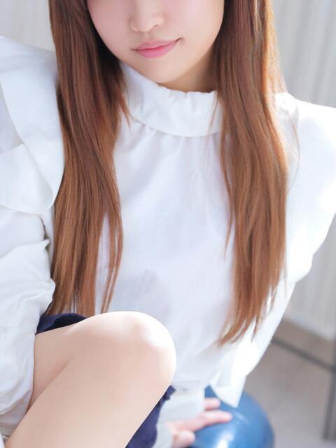 佐倉　莉乃 トリプルクラウン（高級デリヘル）