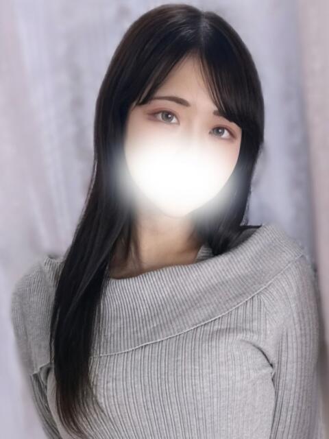 りりな 高級オナクラ　ひよこクラブ（オナクラ・手コキ）