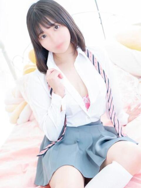 かずは E+アイドルスクール品川店（デリヘル）