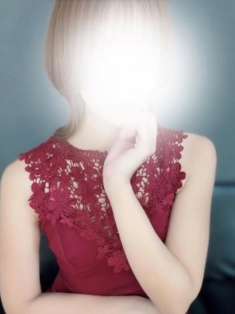 七瀬あかね マダムと紳士（【非風俗】メンズエステ）