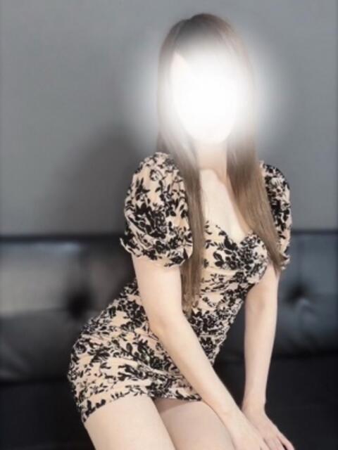 桐生えりな マダムと紳士（【非風俗】メンズエステ）