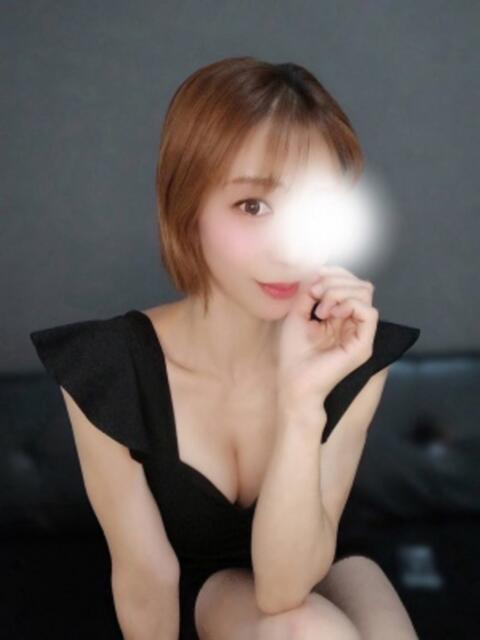 水嶋かれん マダムと紳士（【非風俗】メンズエステ）