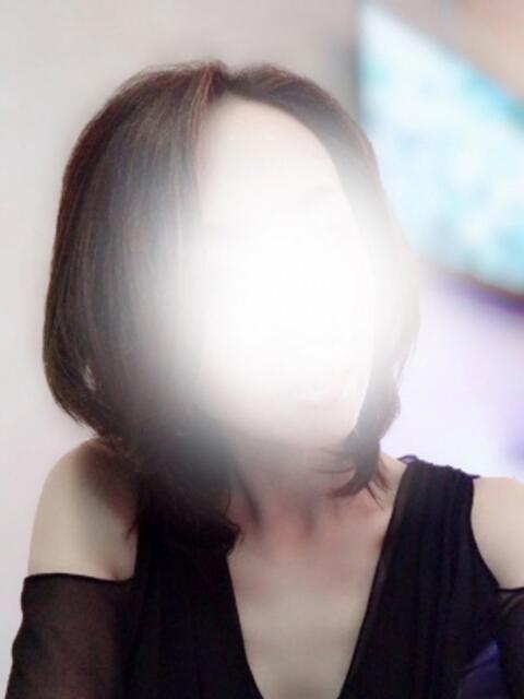 三階堂きみえ マダムと紳士（【非風俗】メンズエステ）