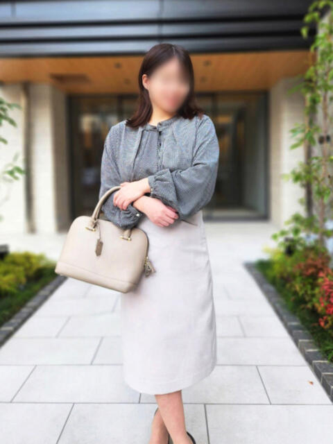 りこ 完熟ばなな 谷九店（熟女待ち合わせ型デリヘル）