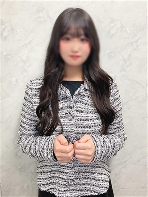 かえで 渋谷くいーんず（素人専門ホテヘル＆デリヘル）