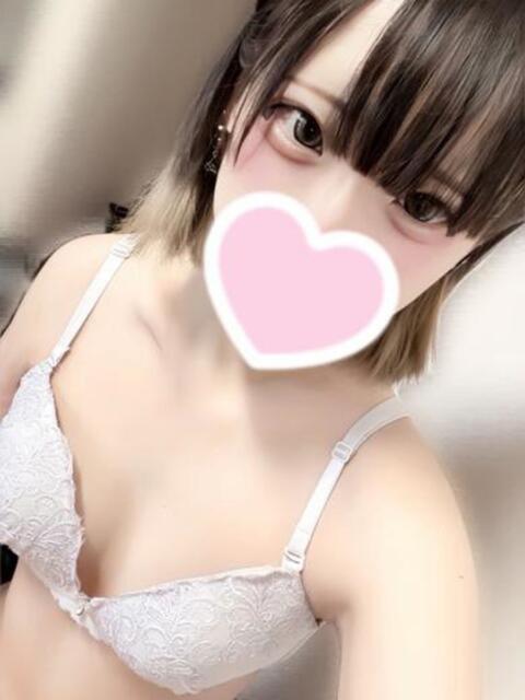 くるり☆超ロリ系ドM美女♡ じゃむじゃむ（デリヘル）