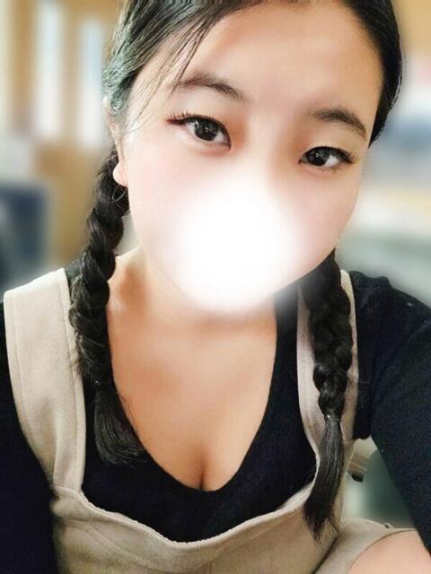 むぎ 新宿スピン（デリヘル）