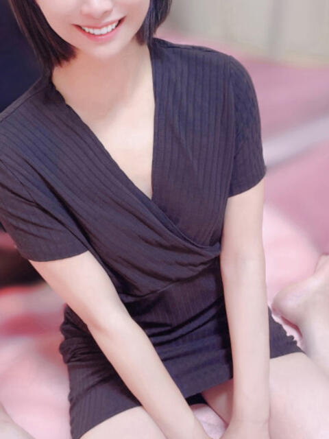 榮倉ななみ マドンナの誘惑（【非風俗】メンズエステ）