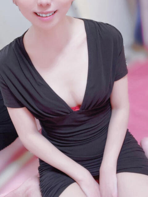 村上ちえ 癒しのマダム(【非風俗】メンズエステ)